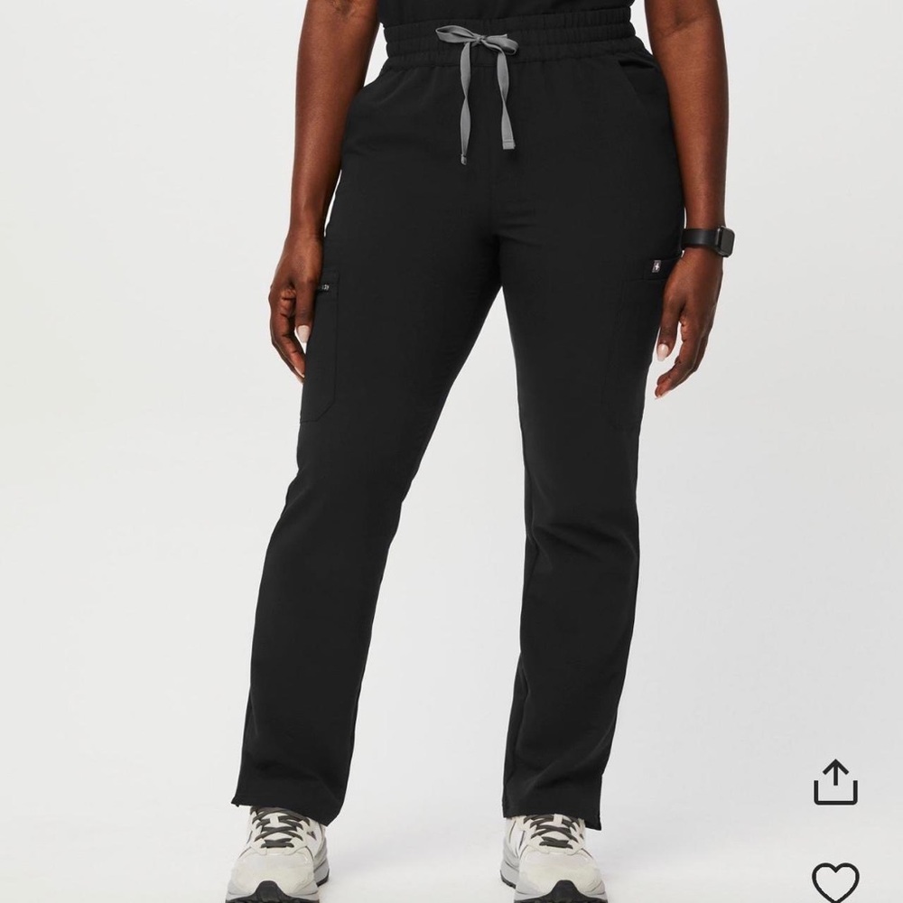 Wear Figs - High Waisted Dowa Scrub Pants Black - Size Medium Tall